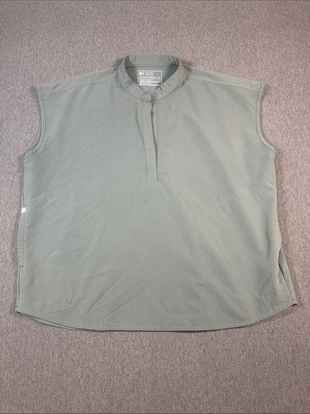 FIGS Rafaela Oversized Scrub Top Women’s XL Sleeveless PO 4888 Bonsai Green